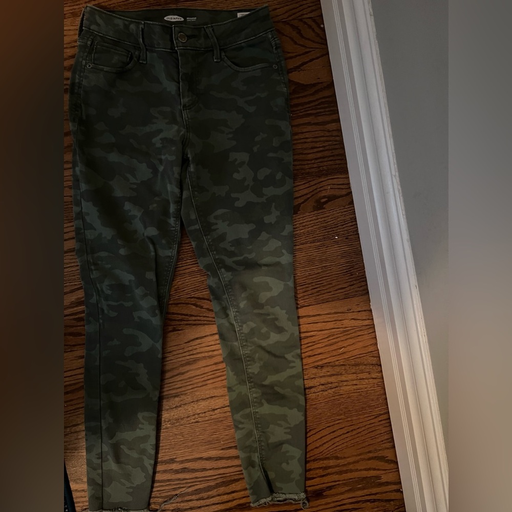 Rockstar style camo skinny jeans